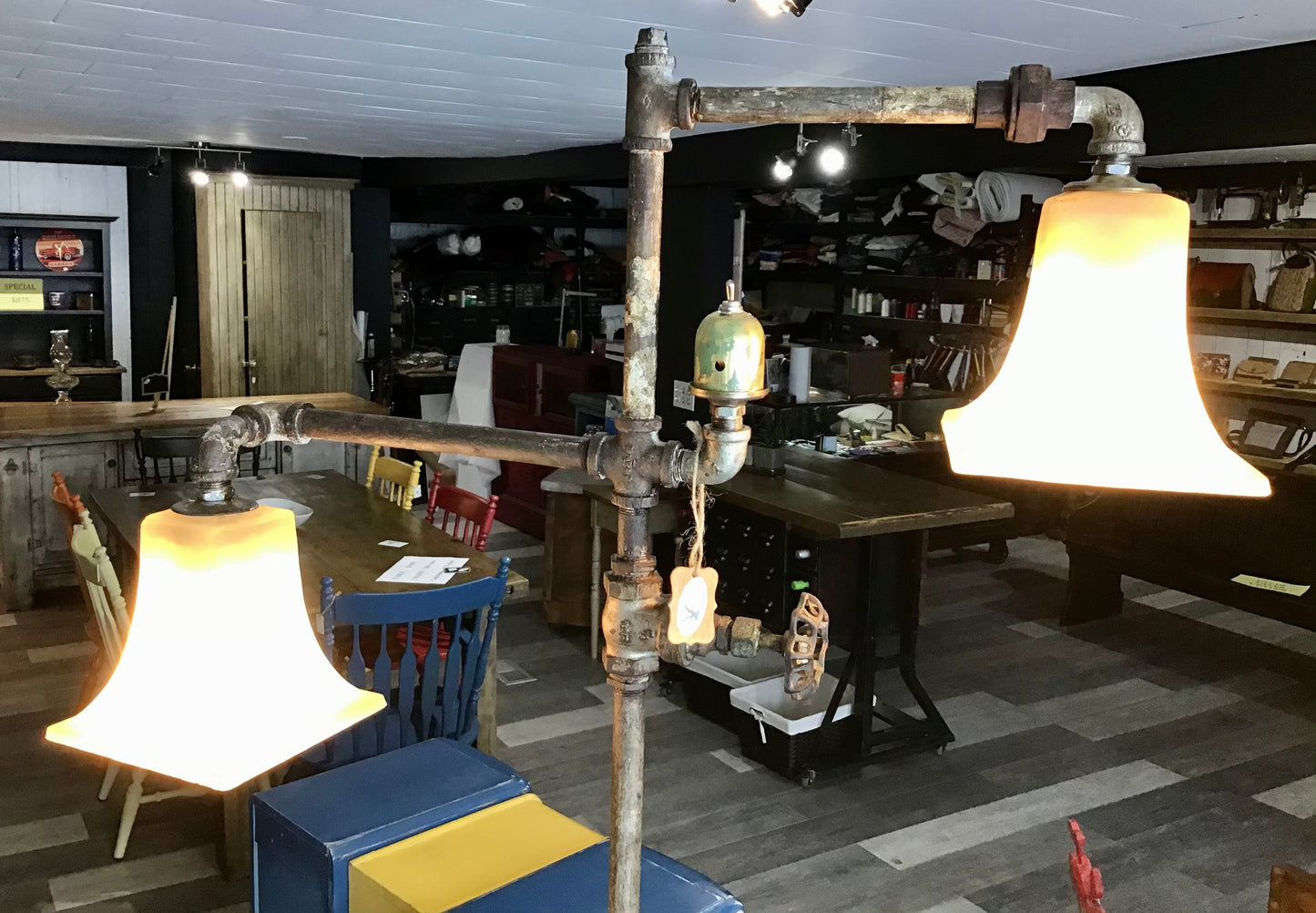 Lampe sur pied «Le lampadaire »