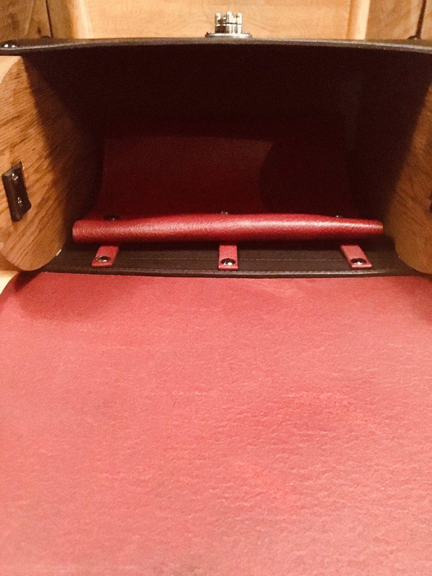 Sac bandoulière cuir et bois